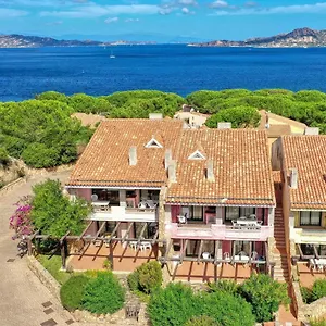 Baia Del Faro 3*, Palau Italia